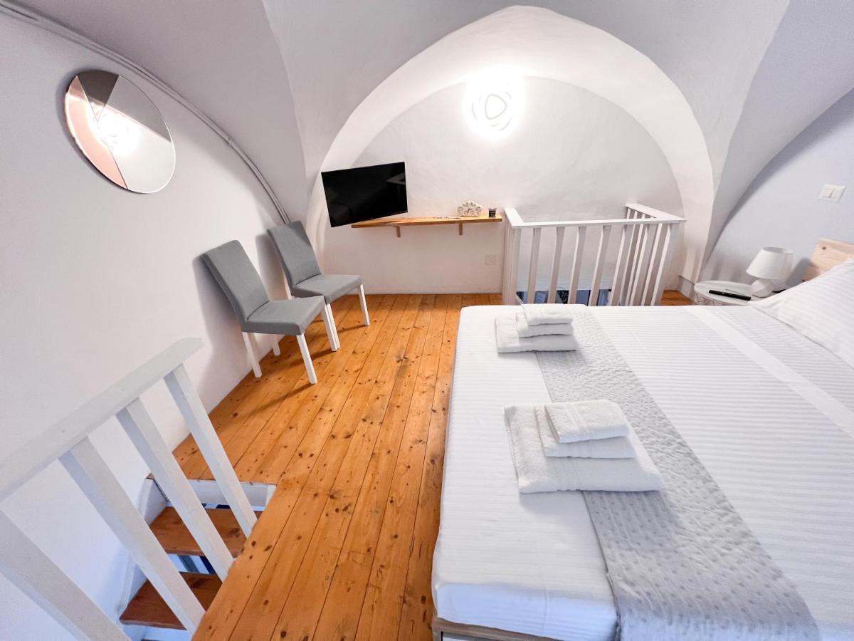 Nice House San Biagio - Luxury Full Apartment Лечче Экстерьер фото